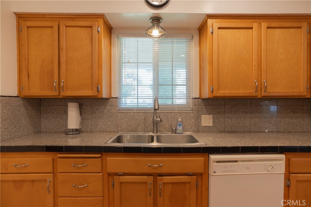 2617 Agnes, Merced, CA 95340