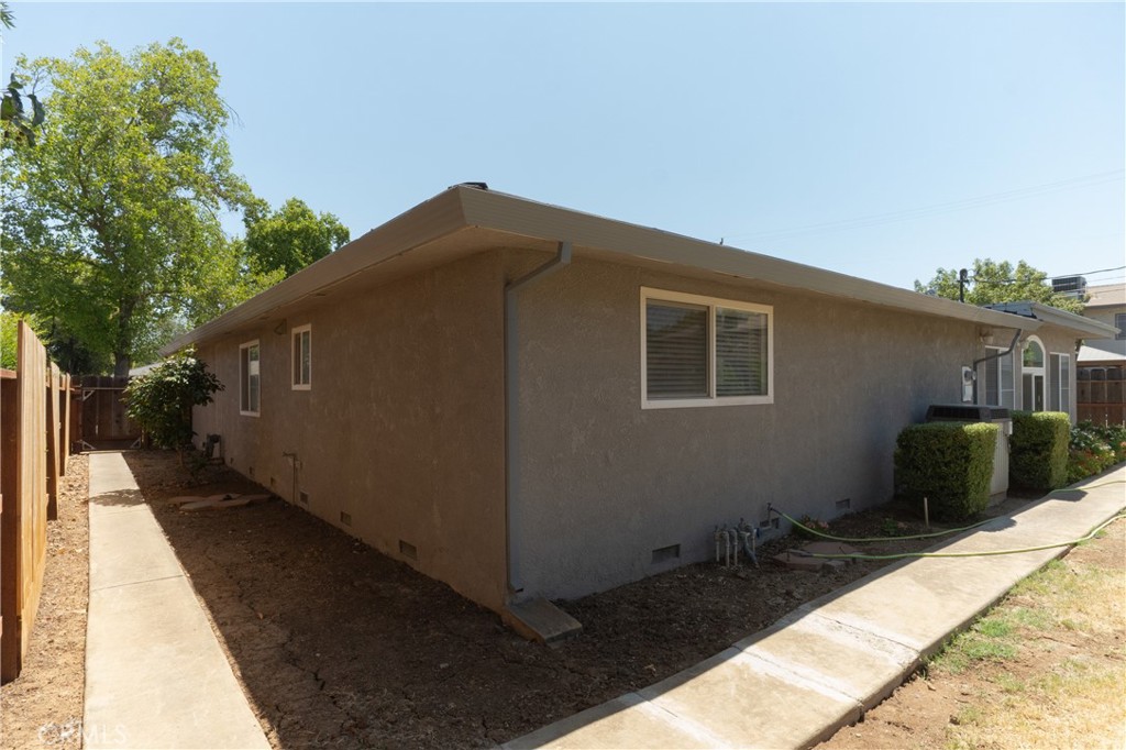 2617 Agnes, Merced, CA 95340