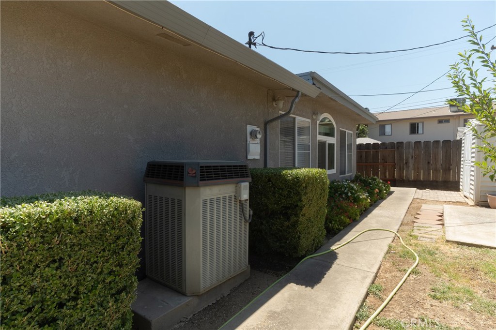 2617 Agnes, Merced, CA 95340