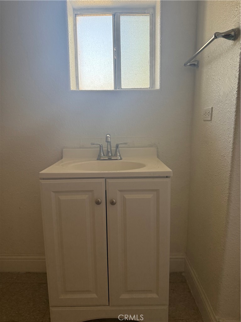 324 W 22nd, Merced, CA 95340