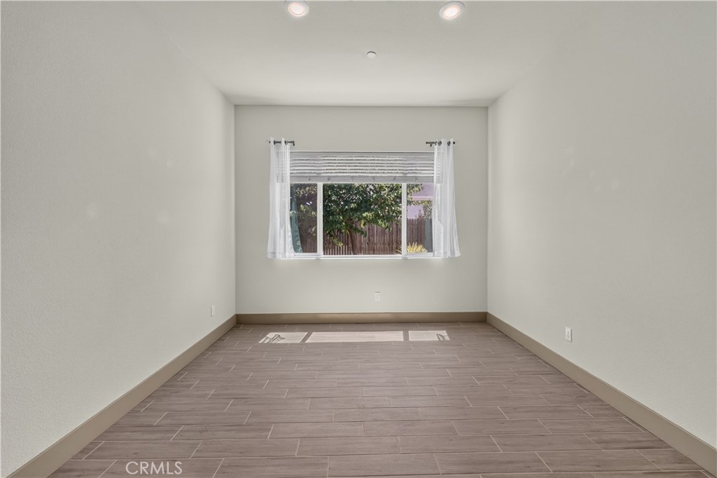 2462 Valverde, Merced, CA 95340