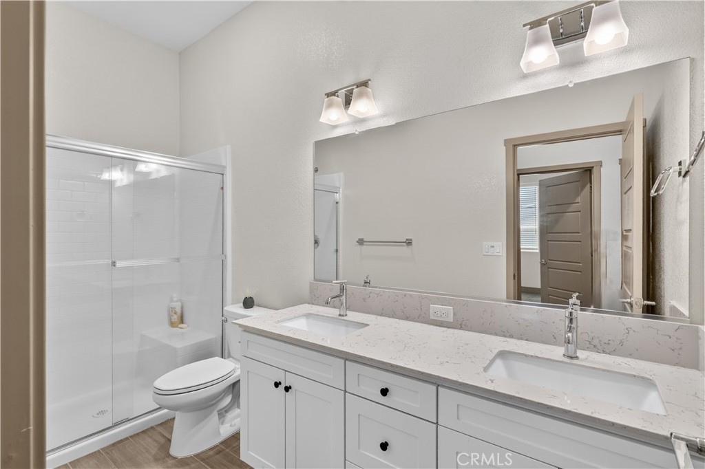 2462 Valverde, Merced, CA 95340