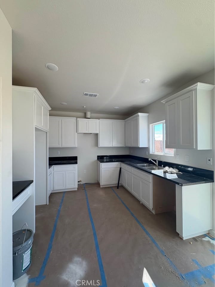 444 Oleander Ct, Chowchilla, CA 93610