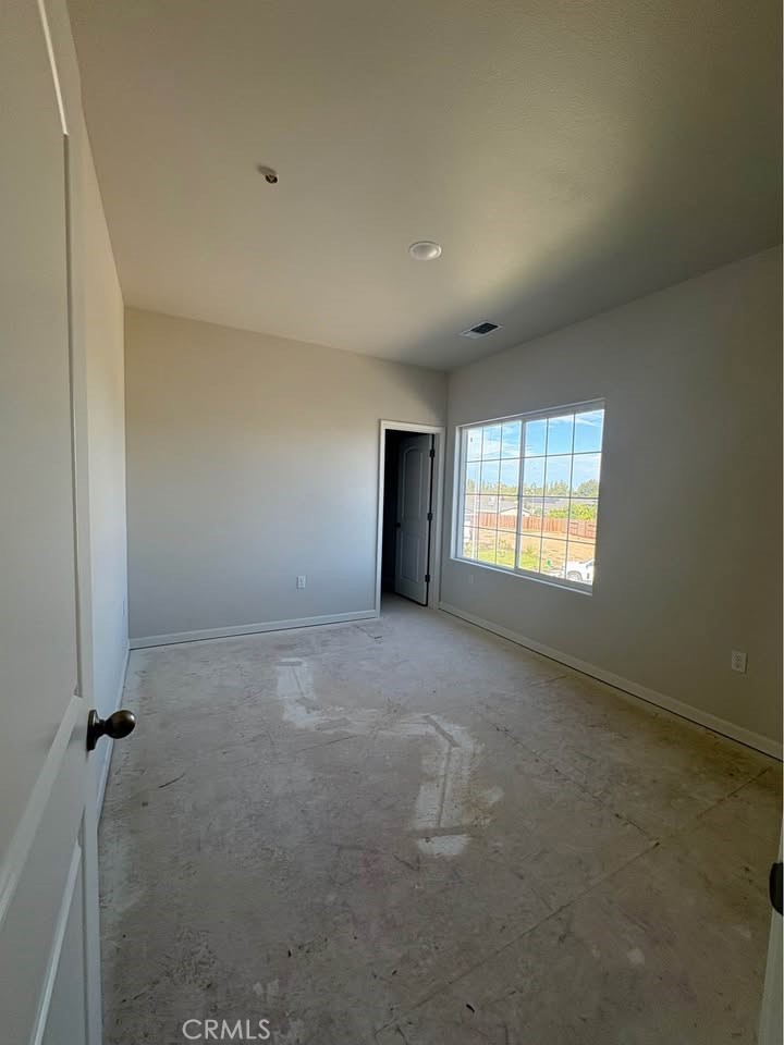 444 Oleander Ct, Chowchilla, CA 93610