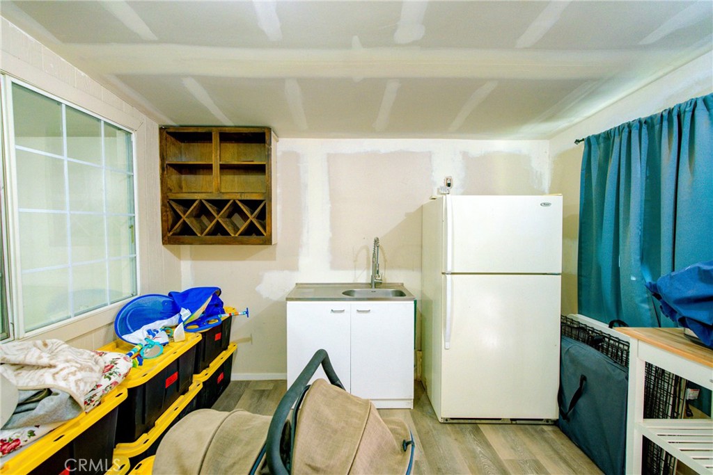567 E, Waterford, CA 95386
