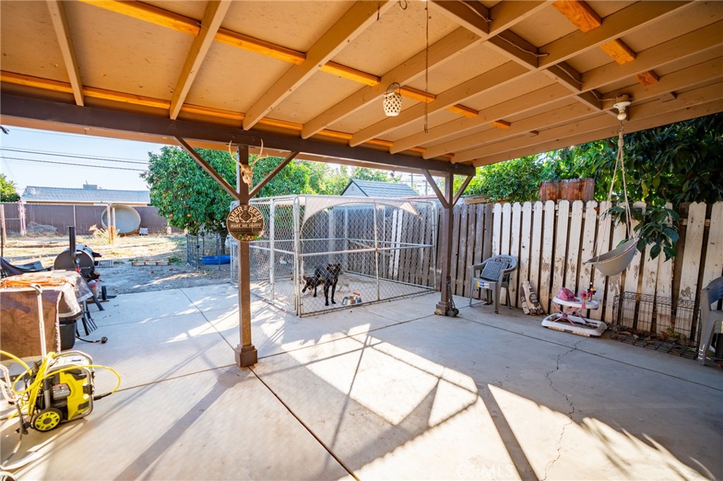 567 E, Waterford, CA 95386