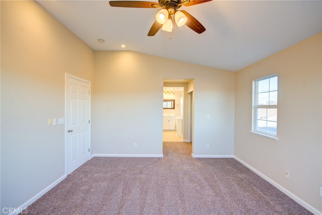 1466 La Sierra St, Merced, CA 95348