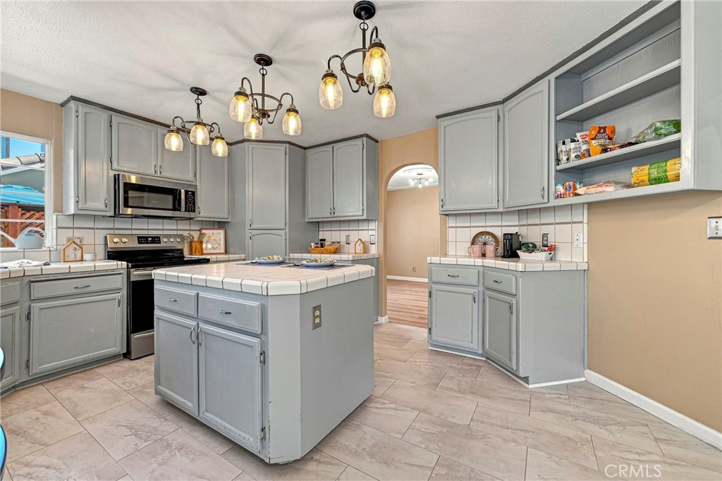3433 Paseo Verde, Merced, CA 95348