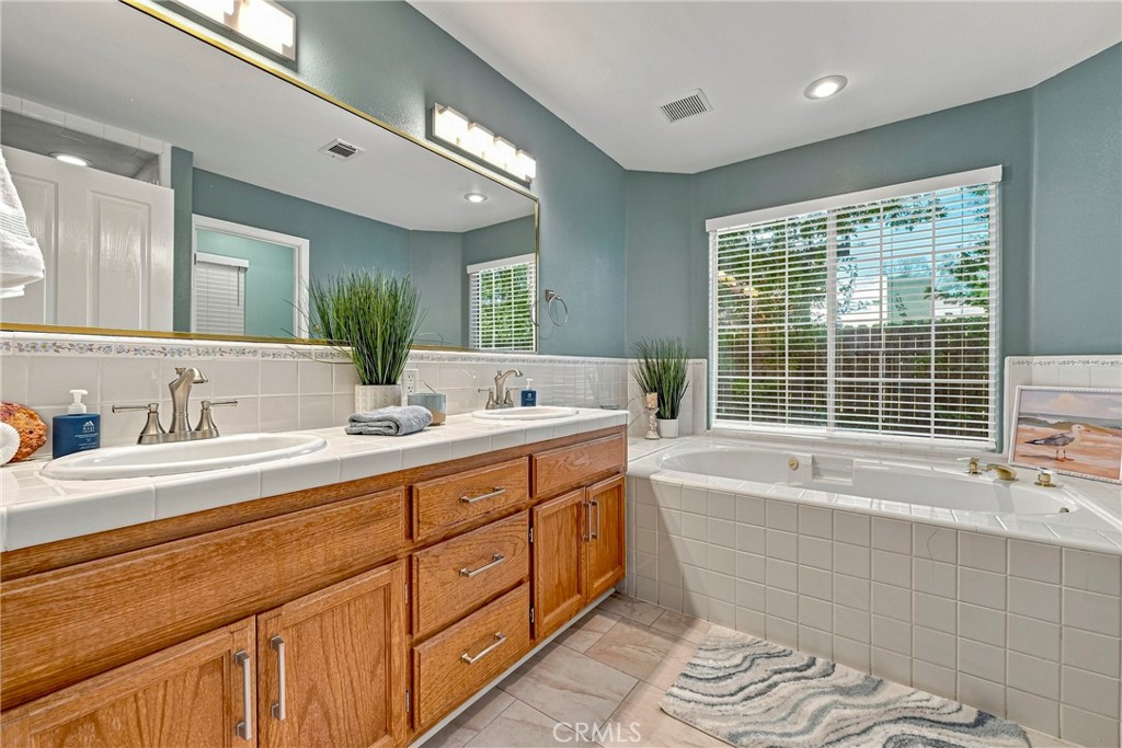 3433 Paseo Verde, Merced, CA 95348