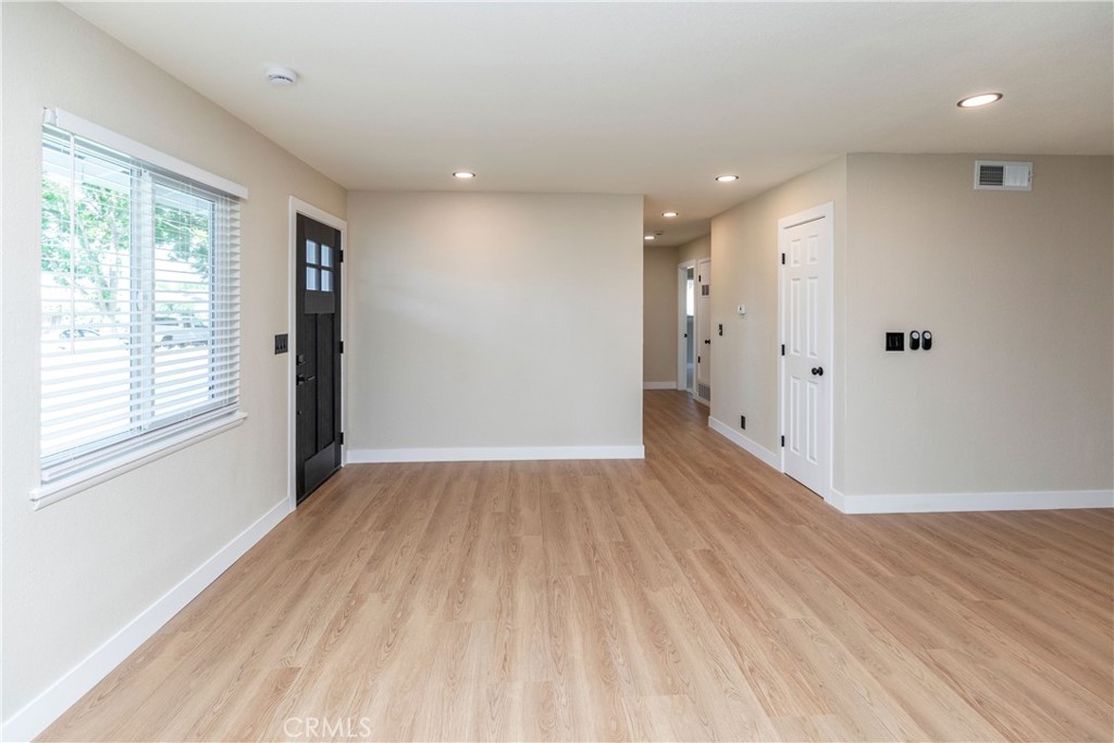 1163 W 25th, Merced, CA 95340