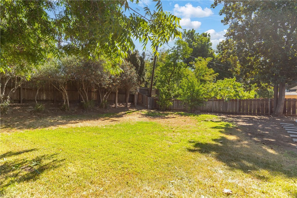 1163 W 25th, Merced, CA 95340