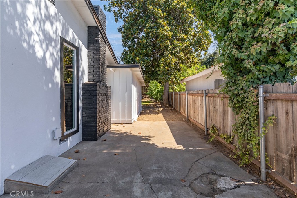 1163 W 25th, Merced, CA 95340