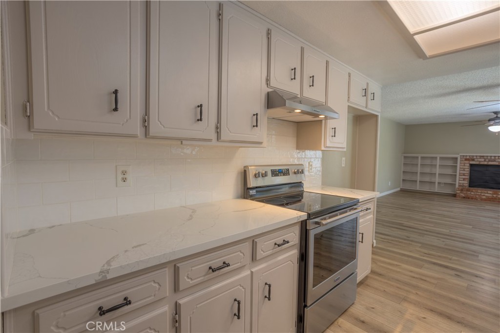 2300 E Hawkeye Ave, Turlock, CA 95380
