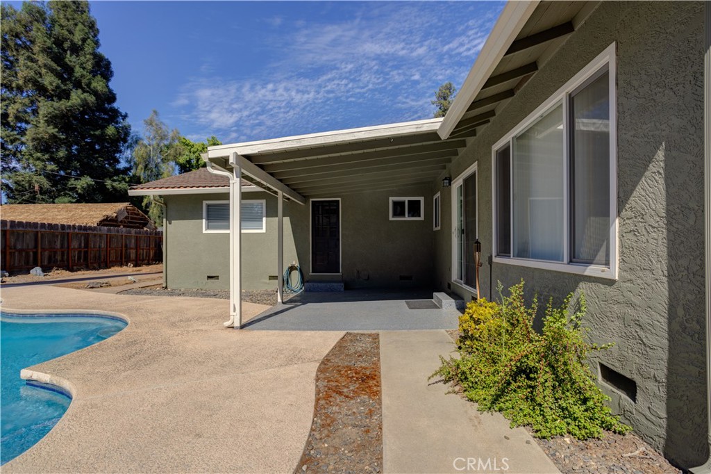 2300 E Hawkeye Ave, Turlock, CA 95380
