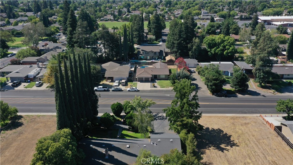 2300 E Hawkeye Ave, Turlock, CA 95380