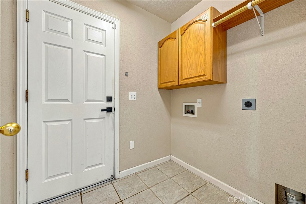 1821 Woodland Hills, Atwater, CA 95301