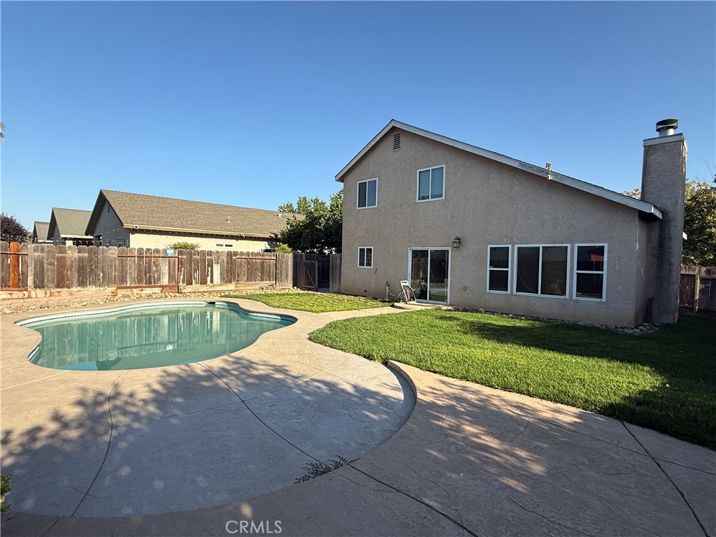 2095 Lynmarie, Merced, CA 95341