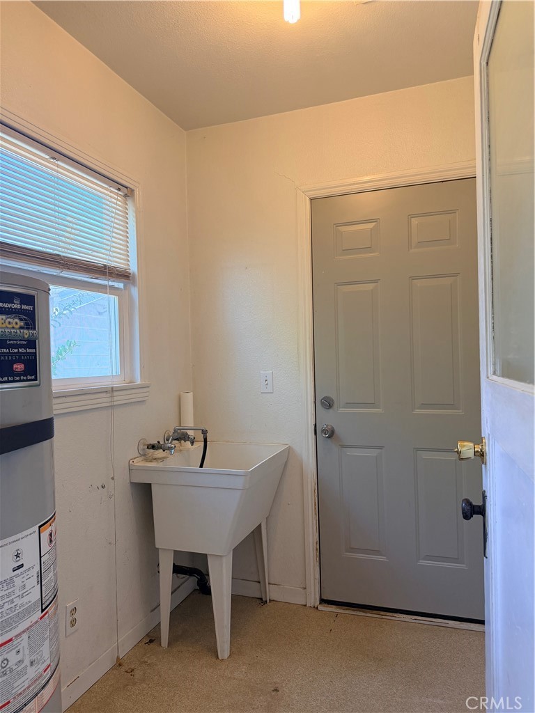 2033 Highland, Merced, CA 95340