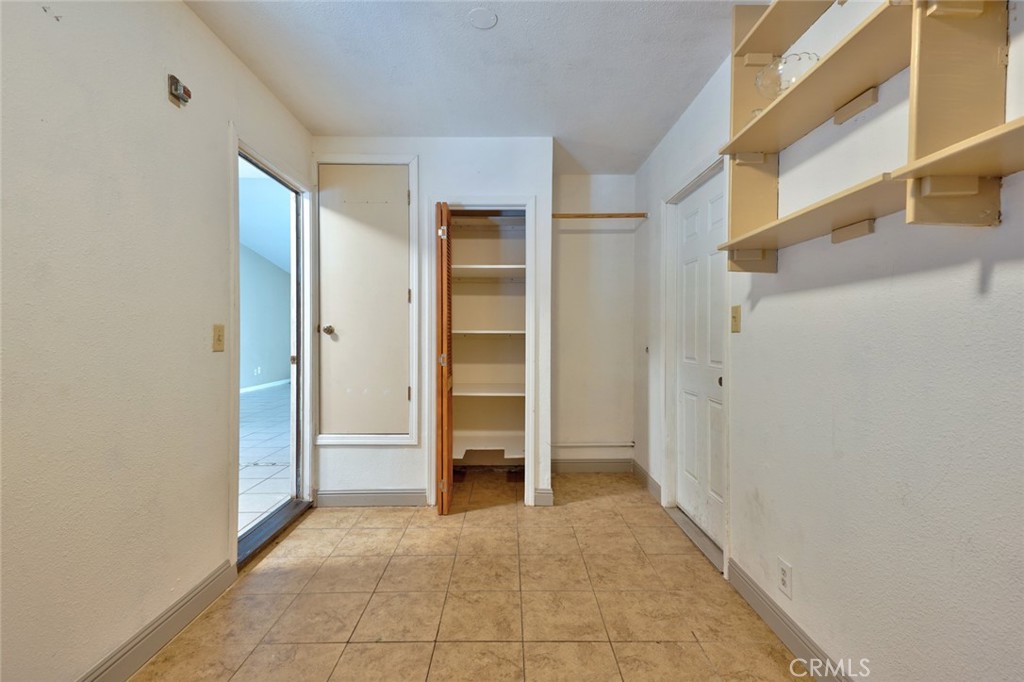 Open Photo