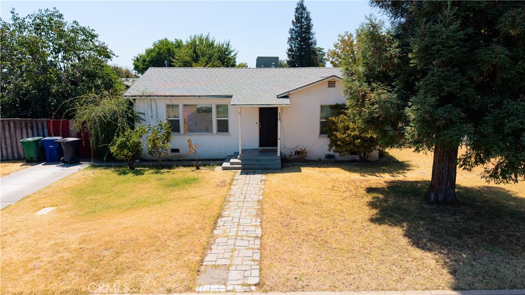555 N 2nd, Chowchilla, CA 93610