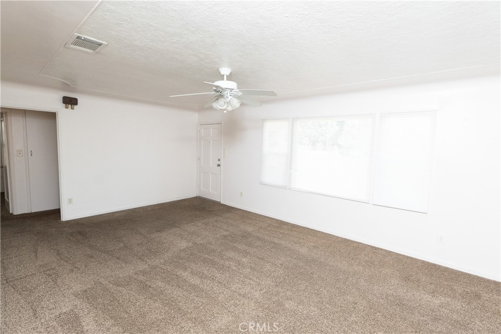 555 N 2nd, Chowchilla, CA 93610