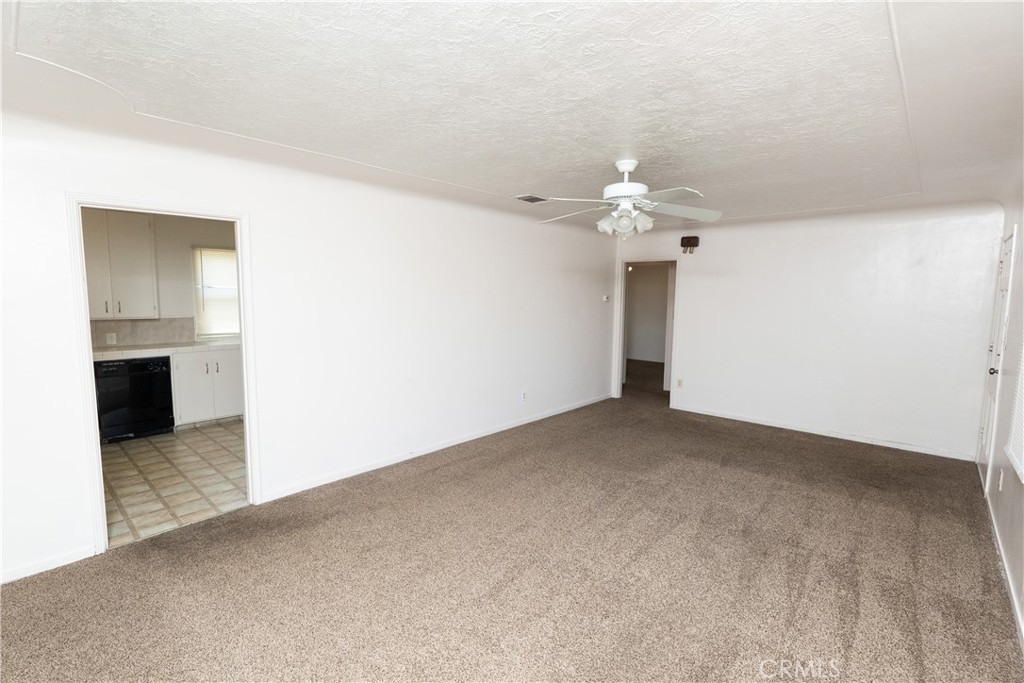555 N 2nd, Chowchilla, CA 93610