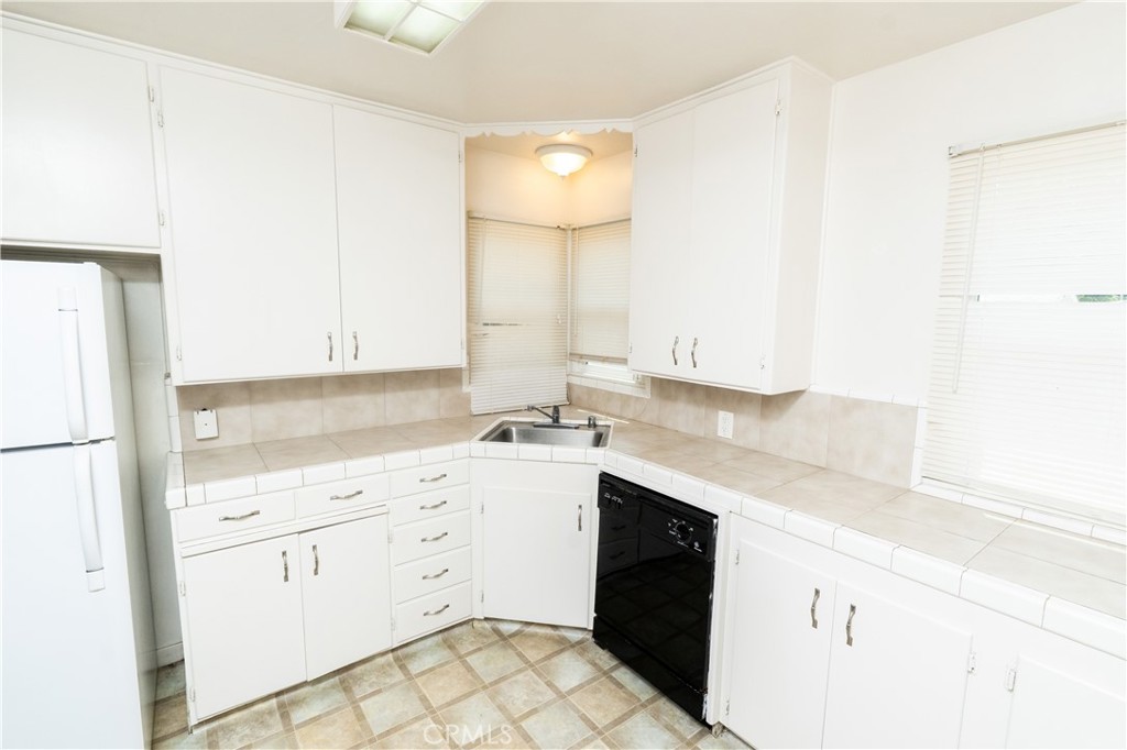 555 N 2nd, Chowchilla, CA 93610