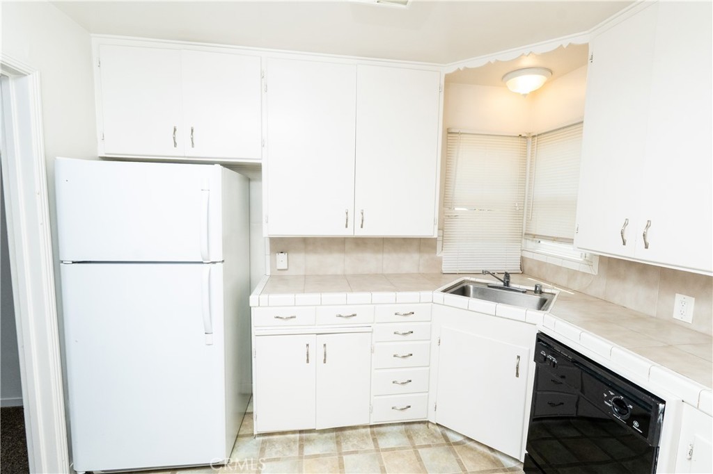 555 N 2nd, Chowchilla, CA 93610