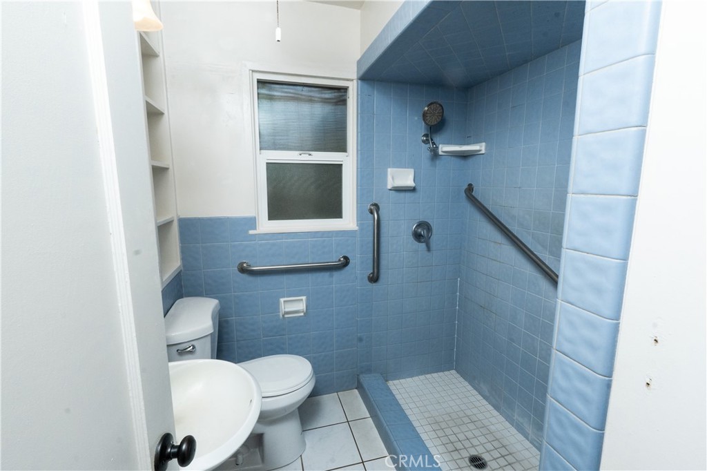 555 N 2nd, Chowchilla, CA 93610