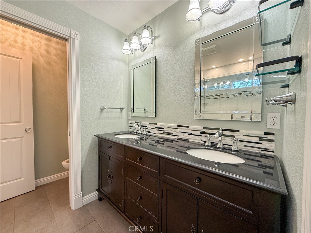 887 Purdue Ct, Merced, CA 95348