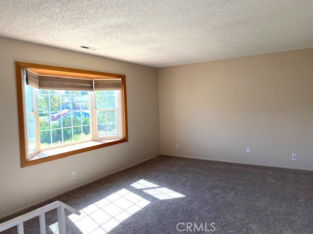 2985 Redwood Dr, Merced, CA 95340