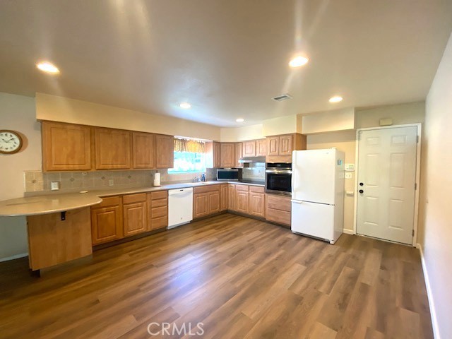 2985 Redwood Dr, Merced, CA 95340