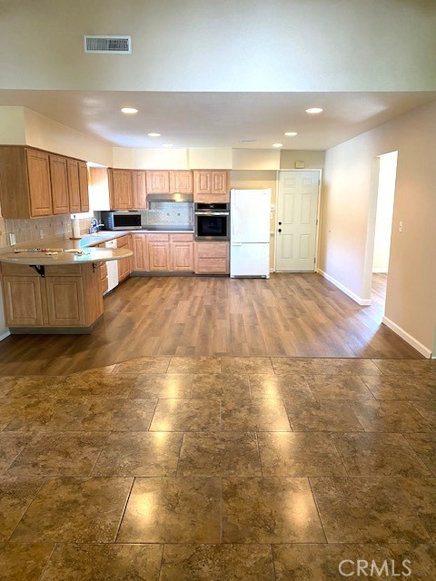 2985 Redwood Dr, Merced, CA 95340