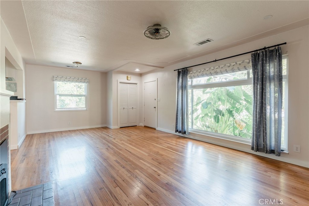 1560 W 23rd, Merced, CA 95340