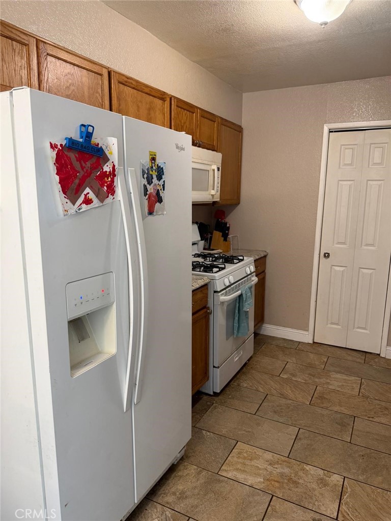 5109 Center, Modesto, CA 95357