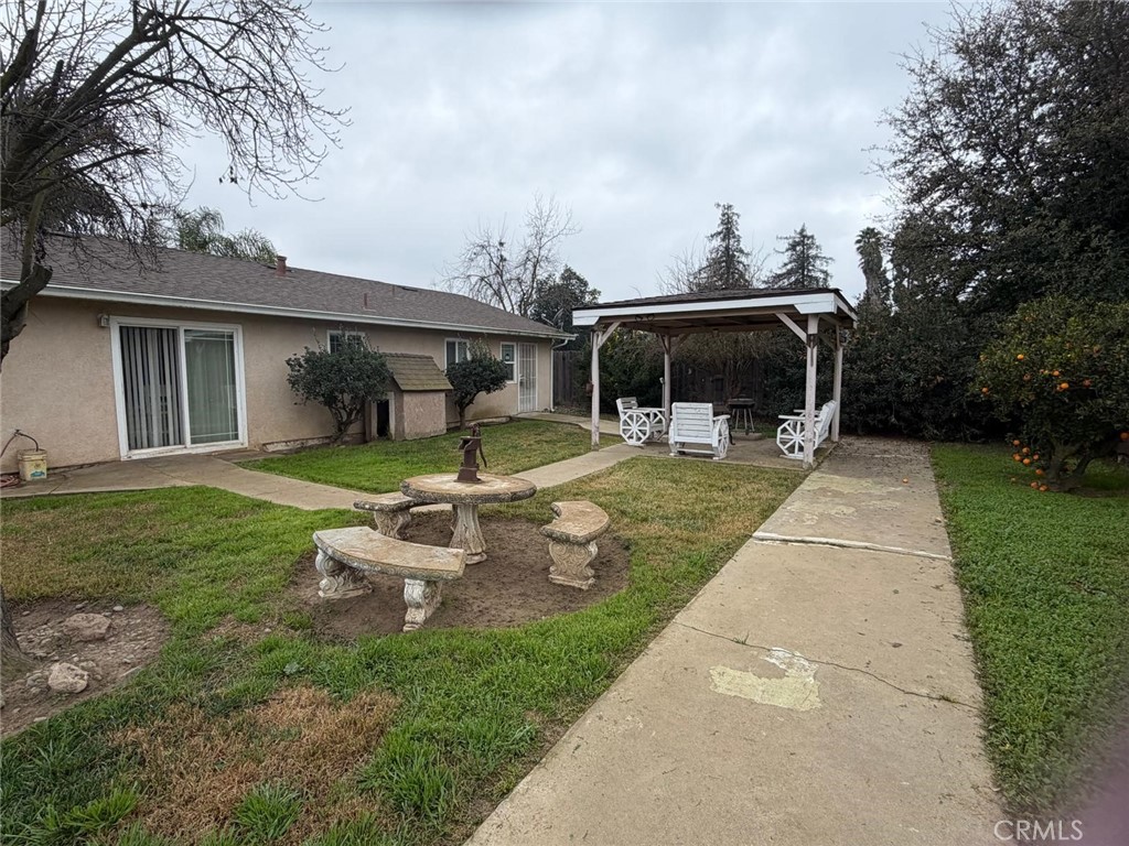 5109 Center, Modesto, CA 95357