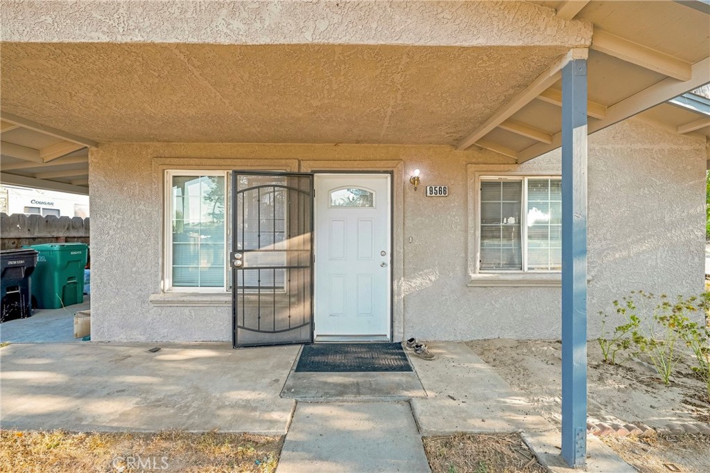 9566 E Broadway, Planada, CA 95365