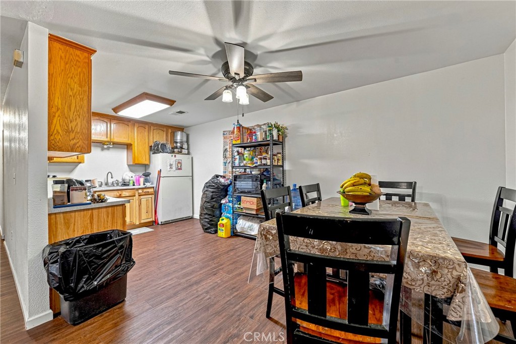 9566 E Broadway, Planada, CA 95365