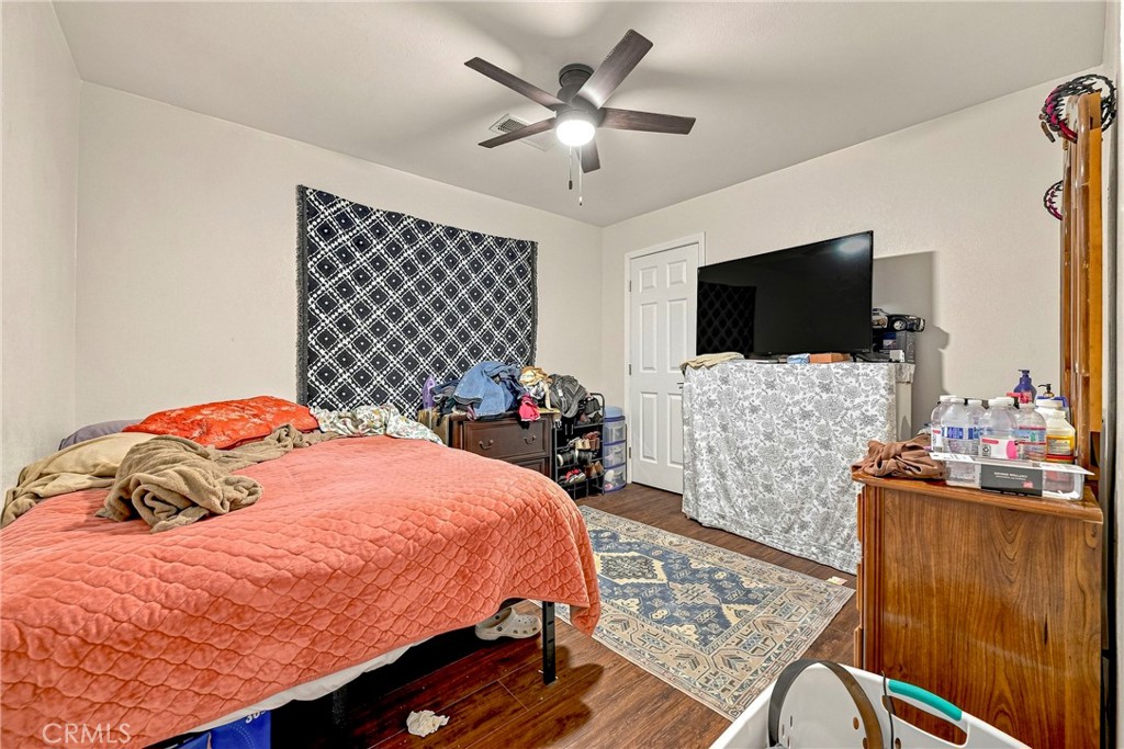 9566 E Broadway, Planada, CA 95365