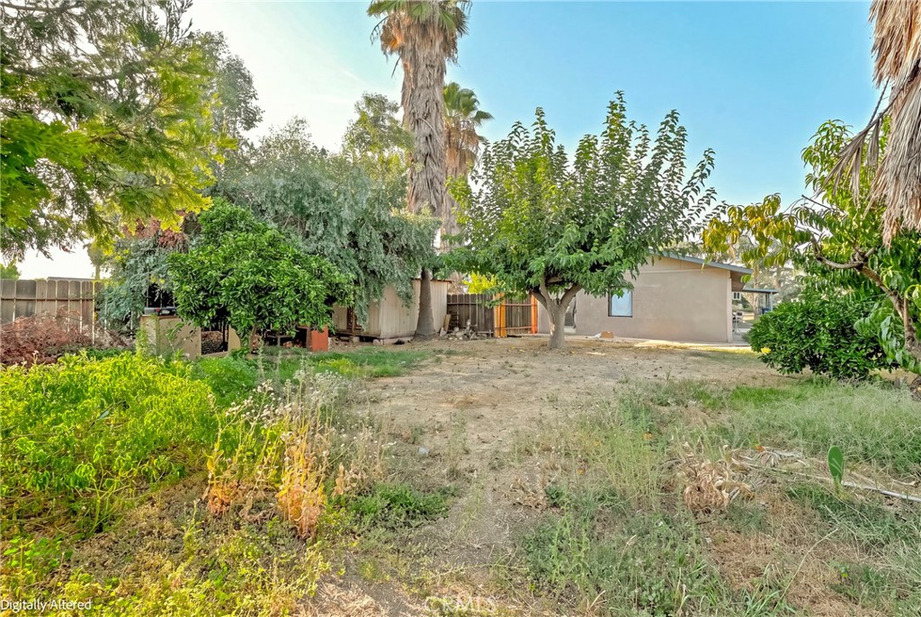 9566 E Broadway, Planada, CA 95365