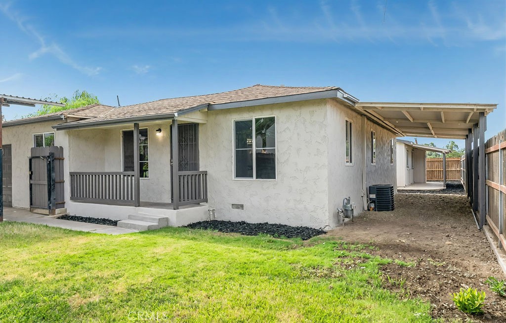 942 W Childs, Merced, CA 95341