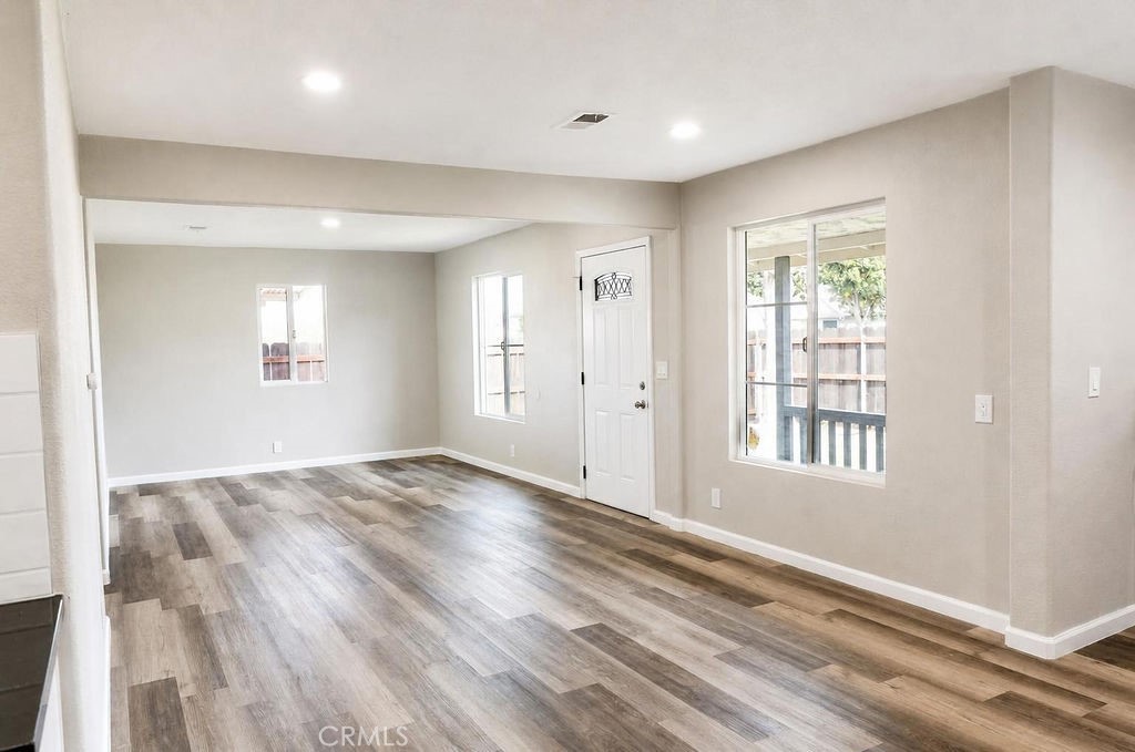 942 W Childs, Merced, CA 95341