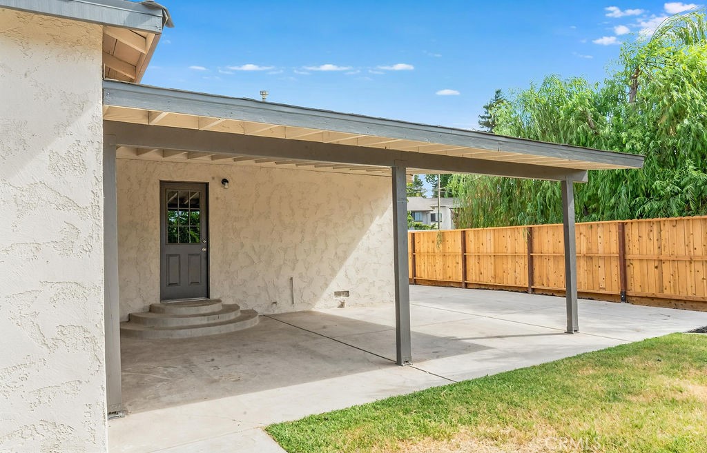 942 W Childs, Merced, CA 95341