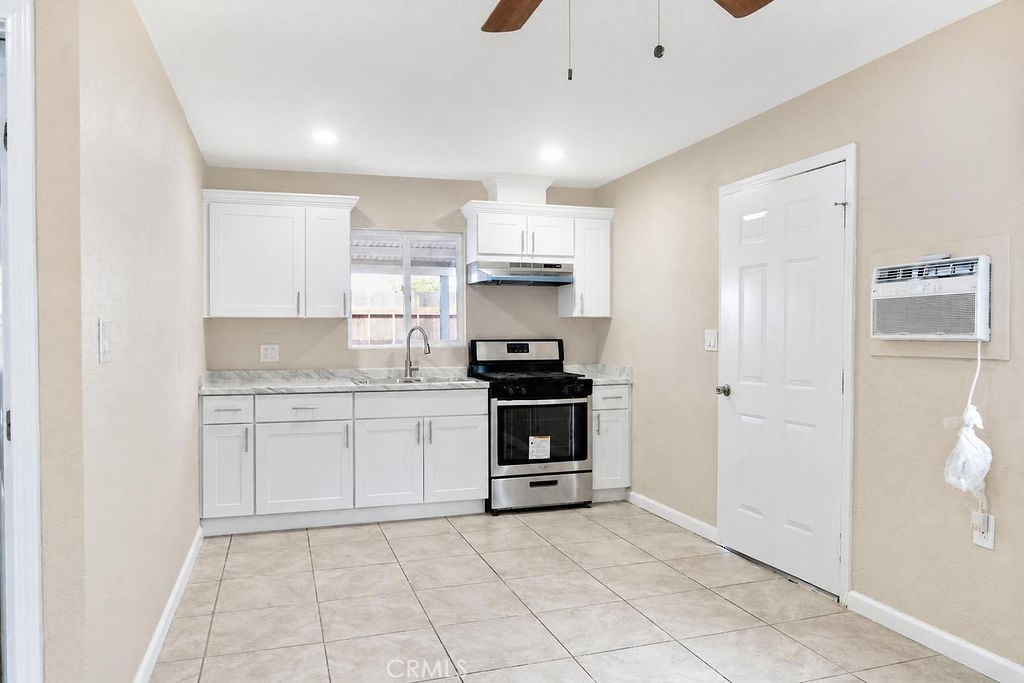 942 W Childs, Merced, CA 95341