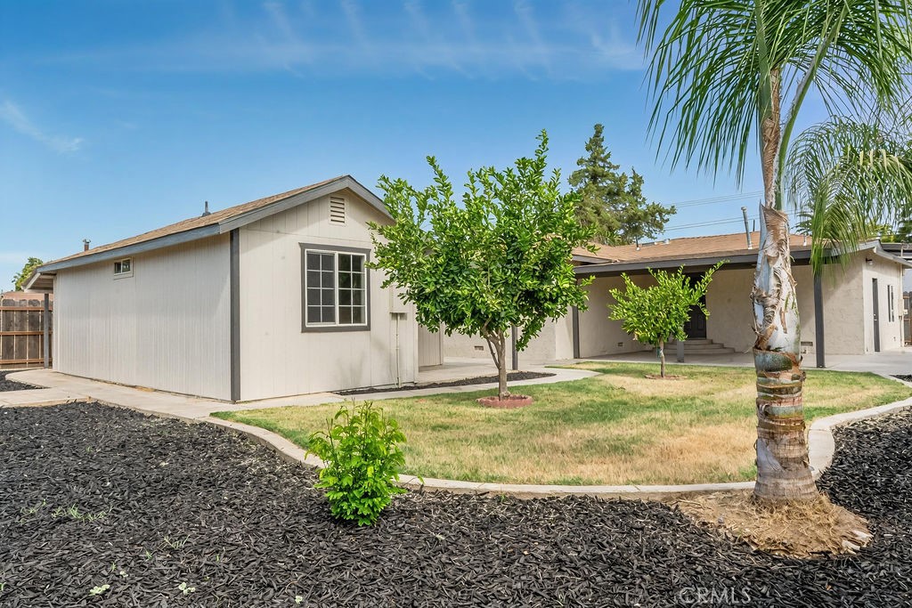 942 W Childs, Merced, CA 95341