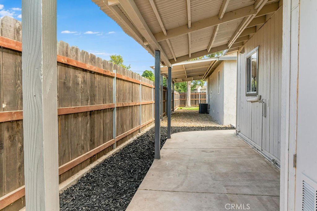 942 W Childs, Merced, CA 95341