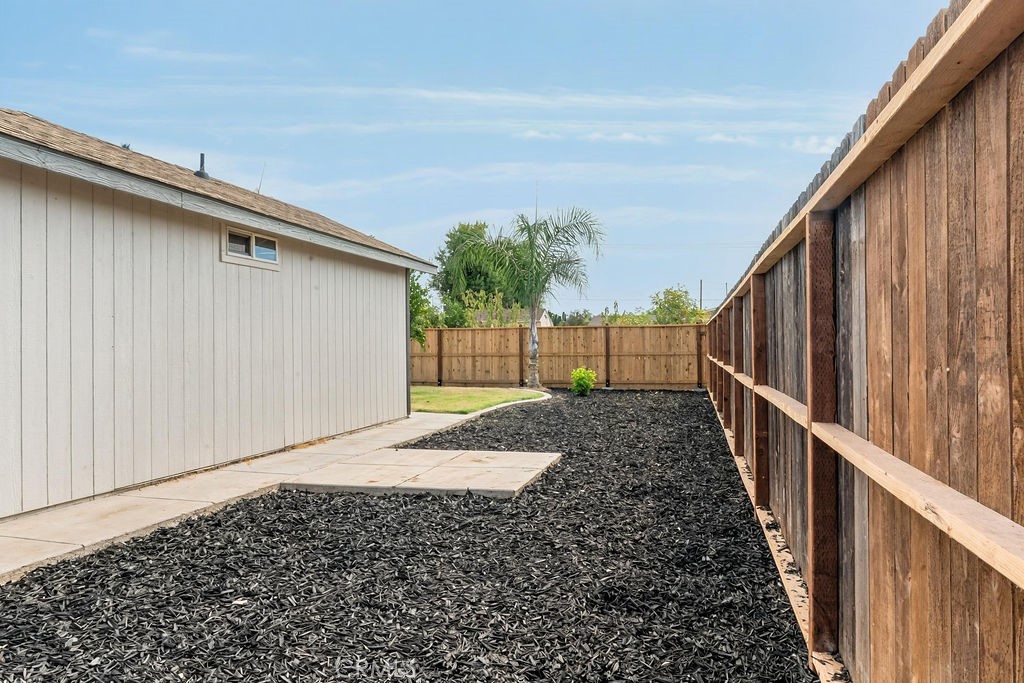 942 W Childs, Merced, CA 95341