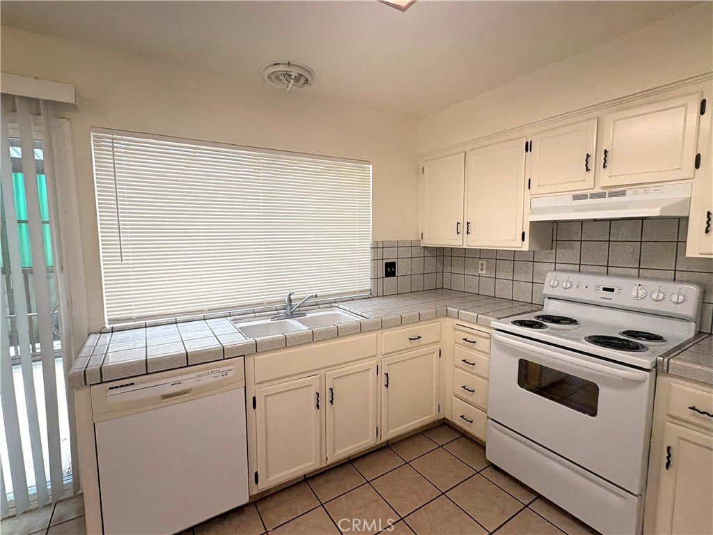455 Columbia, Merced, CA 95340
