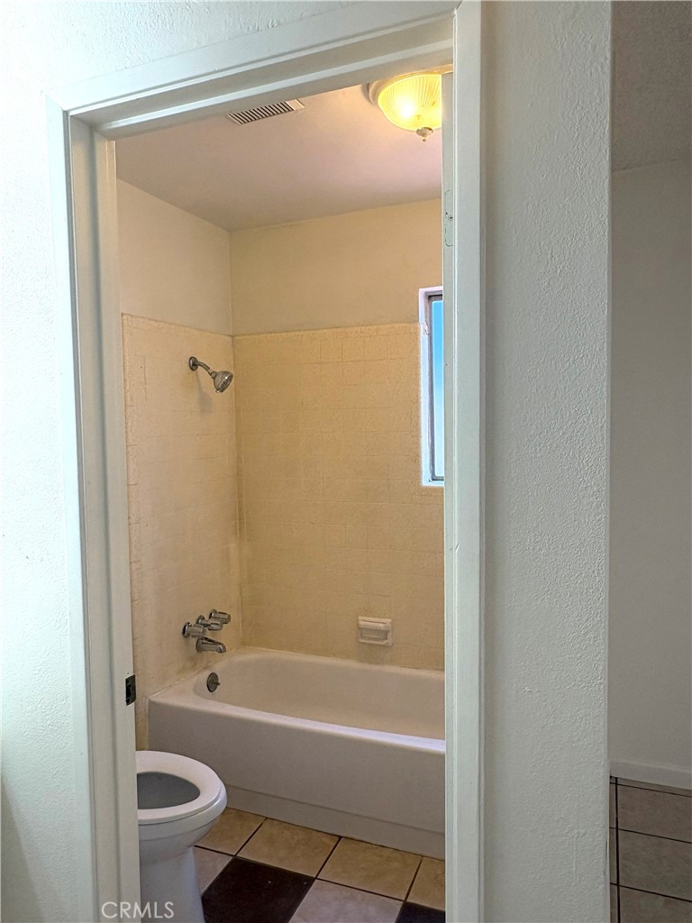 455 Columbia, Merced, CA 95340