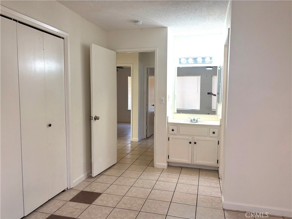 455 Columbia, Merced, CA 95340